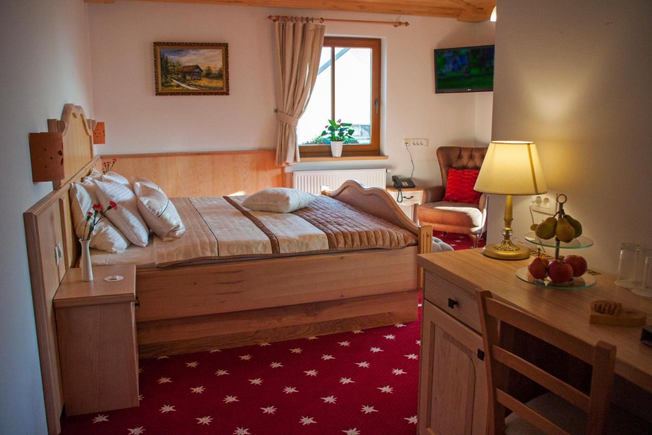 Hotel Planinka Ljubno Экстерьер фото